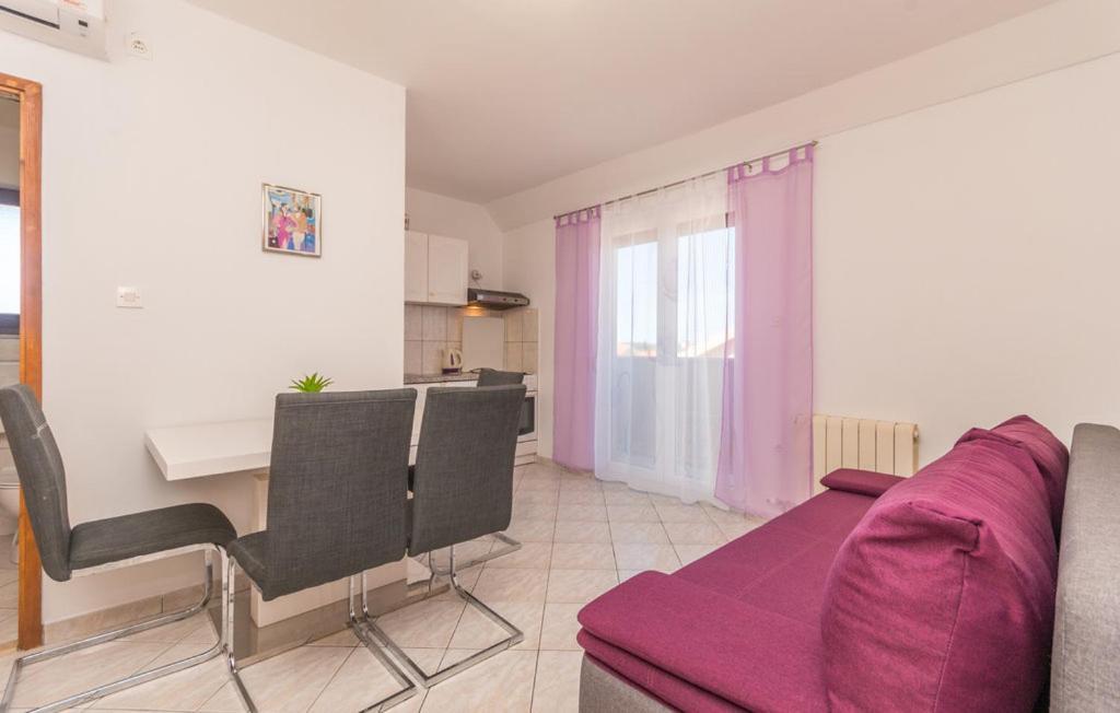 Apartments Mikulic Biograd Na Moru Exterior photo
